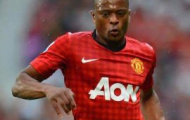 Video: Patrice Evra 'làm trò' sau lưng Dimitar Berbatov