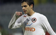 Arsenal và Man City săn đón Fernando Gago