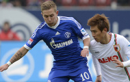Schalke 04 trở lại với...'cái máng lợn' cũ
