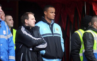 Kompany 'đẩy' hàng thủ Man City vào thế 'rách nát'