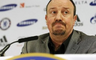 Chelsea nhịn Benitez như 'cơm sống'