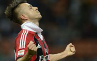 El Shaarawy gia hạn hợp đồng với Milan