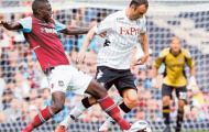 Berbatov lỡ cơ hội tái ngộ Man United