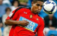 Video: Sút thế này ai cản nổi? Cleber Santana (Flamengo) v Vasco
