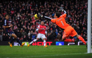 Arsenal 1-0 Stoke: Podolski tỏa sáng, Pháo thủ giành trọn 3 điểm tại Emirates