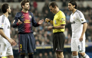 Chuyện về những chiếc thẻ: Trọng tài “thích” Barca nhất