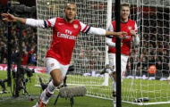 Walcott muốn thay Rooney, Ashley Cole sắp mất vị trí