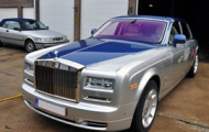 Rolls-Royce Phantom độ tông màu đẹp lạ