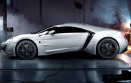 Mới ra mắt, siêu xe Ả-Rập ‘đắt như tôm tươi’