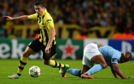 Lắc đầu với M.U, Lewandowski đã chọn Bayern