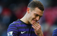 Arsenal trước nỗi lo lớn: Chấn thương của Vermaelen