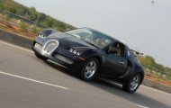 Độ Suzuki Swift thành Bugatti Veyron