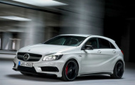 Mercedes-Benz A45 AMG: Thách thức BMW M135i và Audi RS3