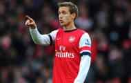 Sagna dành lời khen ngợi cho người đồng đội mới Monreal