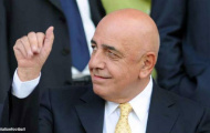 Galliani tự hào vì mùa giải sóng gió của Milan