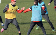 “Điệu đà” giày hồng, Beckham tập buổi đầu với PSG