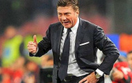 HLV Mazzarri không dám hứa sẽ ở lại Napoli