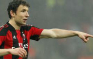 Tương lai Van Bommel sẽ là HLV của Milan