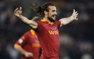 Osvaldo, De Rossi bình phục chấn thương trước giờ G