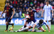 Khi Iniesta chơi bóng, hãy tập trung thưởng lãm!