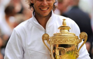 Nadal được tặng đồng hồ siêu nhẹ, siêu đắt