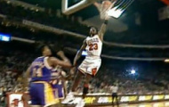 Video NBA: 10 cú úp rổ đẹp nhất của Michael Jordan