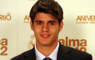 Video: Sao trẻ Real Alvaro Morata biểu diễn kỹ thuật tâng bóng với... kẹo cao su