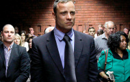 “Người không chân” Oscar Pistorius: Thiên thần và ác quỷ
