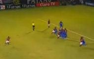 Video: Cú sút phạt tuyệt đẹp của Renato Abreu (Flamengo)