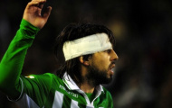 Thua thảm trước Betis, Malaga sắp bị Valencia bắt kịp