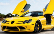 Renntech Mercedes SLR rực rỡ dưới nắng mặt trời