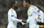 Video: Nathan Dyer và Jonathan De Guzman tranh nhau đá penalty