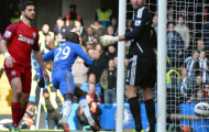 Chelsea 1-0 West Brom: Demba Ba đưa The Blues vượt mặt Tottenham