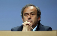 Michel Platini muốn World Cup 2022 tổ chức vào... mùa đông