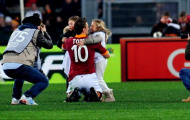 Roma (3-1) Genoa: Khi kỉ lục cũng 'sợ' Totti