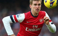Mertesacker thừa nhận rằng Arsenal đã chơi dưới sức trong trận thua Tottenham