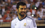 Arsenal ve vãn Albiol