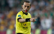 UEFA ủng hộ trọng tài Cuneyt Cakir
