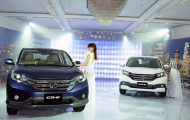 Honda CR-V mới có giá từ 1 tỷ đồng
