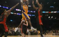 Video NBA: Bryant ghi liền 11 điểm giúp Lakers lật ngược thế cờ