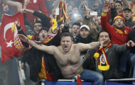Không mua nổi vé, fan của Galatasaray đào hầm vào sân Schalke