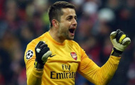 Szczesny bị loại, Fabianski tiếp tục bắt chính