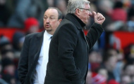 Sir Alex bất ngờ phản pháo Benitez