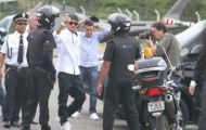 Neymar được đưa đón bằng trực thăng