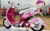 Yamaha Fiore độ phong cách Barbie