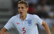 Roy Hodgson bất ngờ tin tưởng Dawson