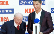 Nhận giải Di Stefano, Ronaldo có vượt qua huyền thoại?