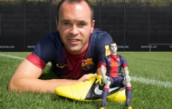 Video: Iniesta cùng các cầu thủ Barcelona cực đỉnh trong quảng cáo mới của Nike