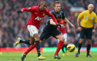Ashley Young ca thán vì một mùa giải kém cỏi
