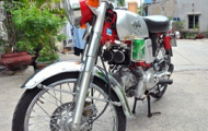 Dân chơi Sài Gòn độ phun xăng cho xe cổ Honda CD Benly